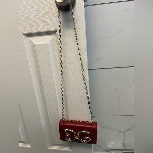 Dolce & Gabbana Red Crossbody Bag with Gold Chain - Picture 11 of 13